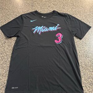 Vintage Nike Dri-fit Dwayne Wade Miami Heat Shirt